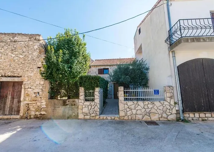 בית נופש House Romanca *